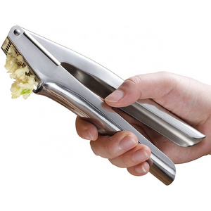 Rust Proof Professional Grade Garlic Crusher & Ginger Press Premium Garlic Press Stainless Steel Garlic Mincer with Square Hole