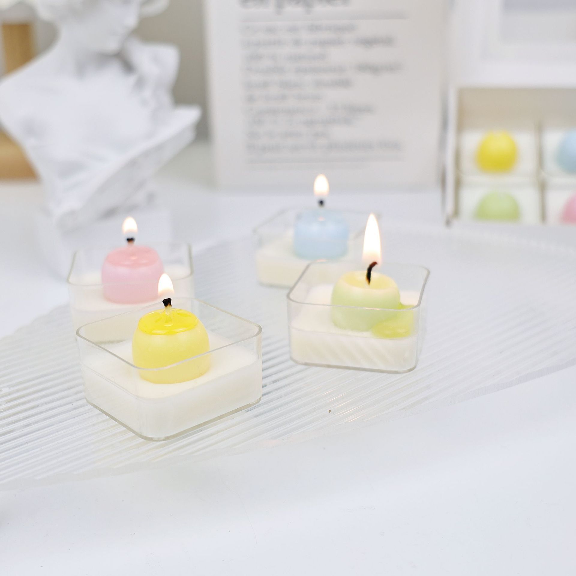 Hot Sale Small Soy Wax Smokeless Natural Beeswax Scented Tealight Candles for Marriage Proposal Home Decoration