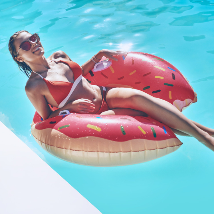 Custom Inflatable PVC Adult and Kids Donut Pool Floats Floating Round Swimming Ring for Summer Pool Donut Tube Toys