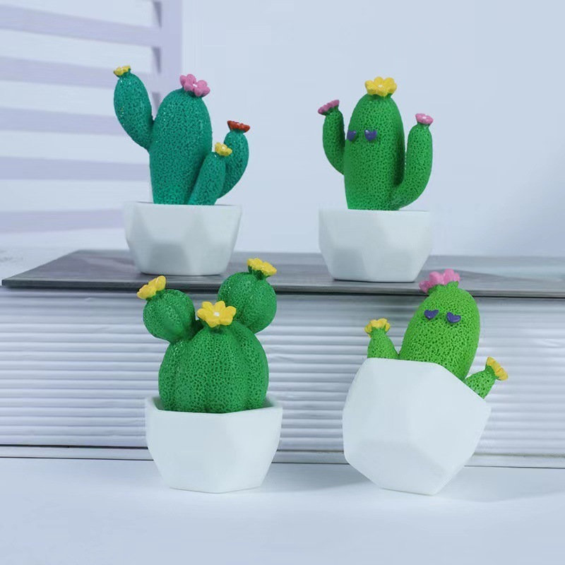 Cute simulation Resin crafts cactus potted landscape small ornaments