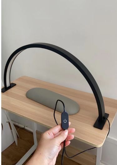 Lampara de arco Mesa LED Anillo de luz de media luna para salon de unas lampara para unas productos de unas