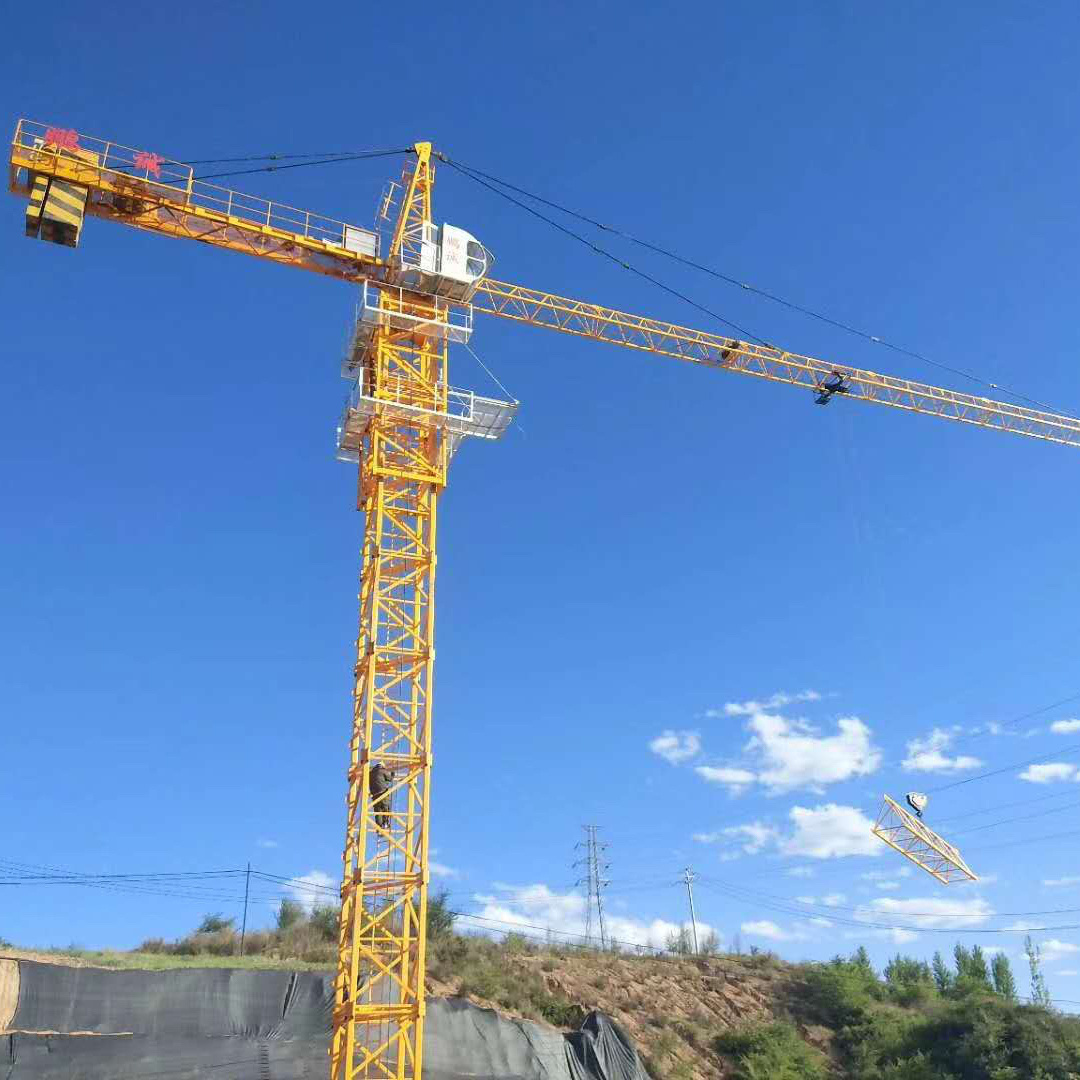 Hot Selling Model Construction Machinery Self-climbing 8 Tons Tower Crane In Russia