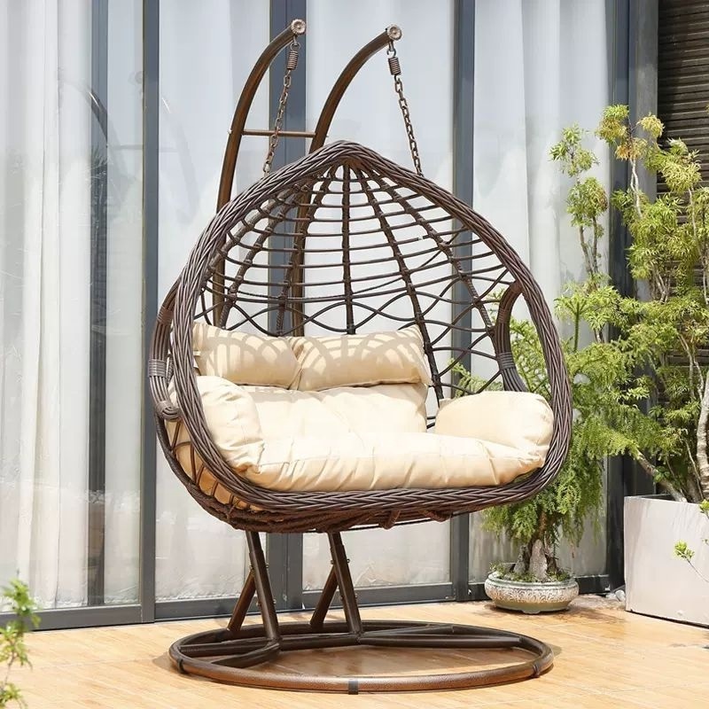 Wholesale Outdoor Garden Furniture Hanging Chairs Swing Standing Double Hanging Wicker Egg Swing Chair