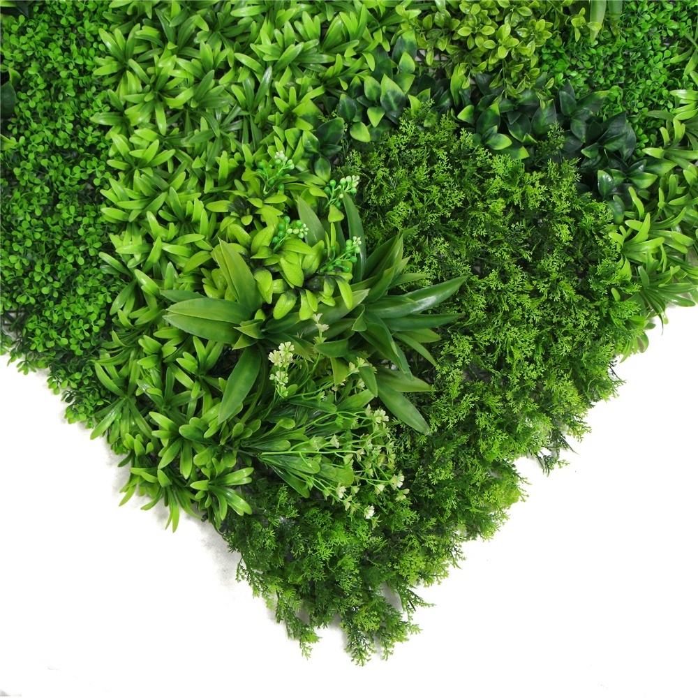 High quality artificial green plant privacy wall covering for background