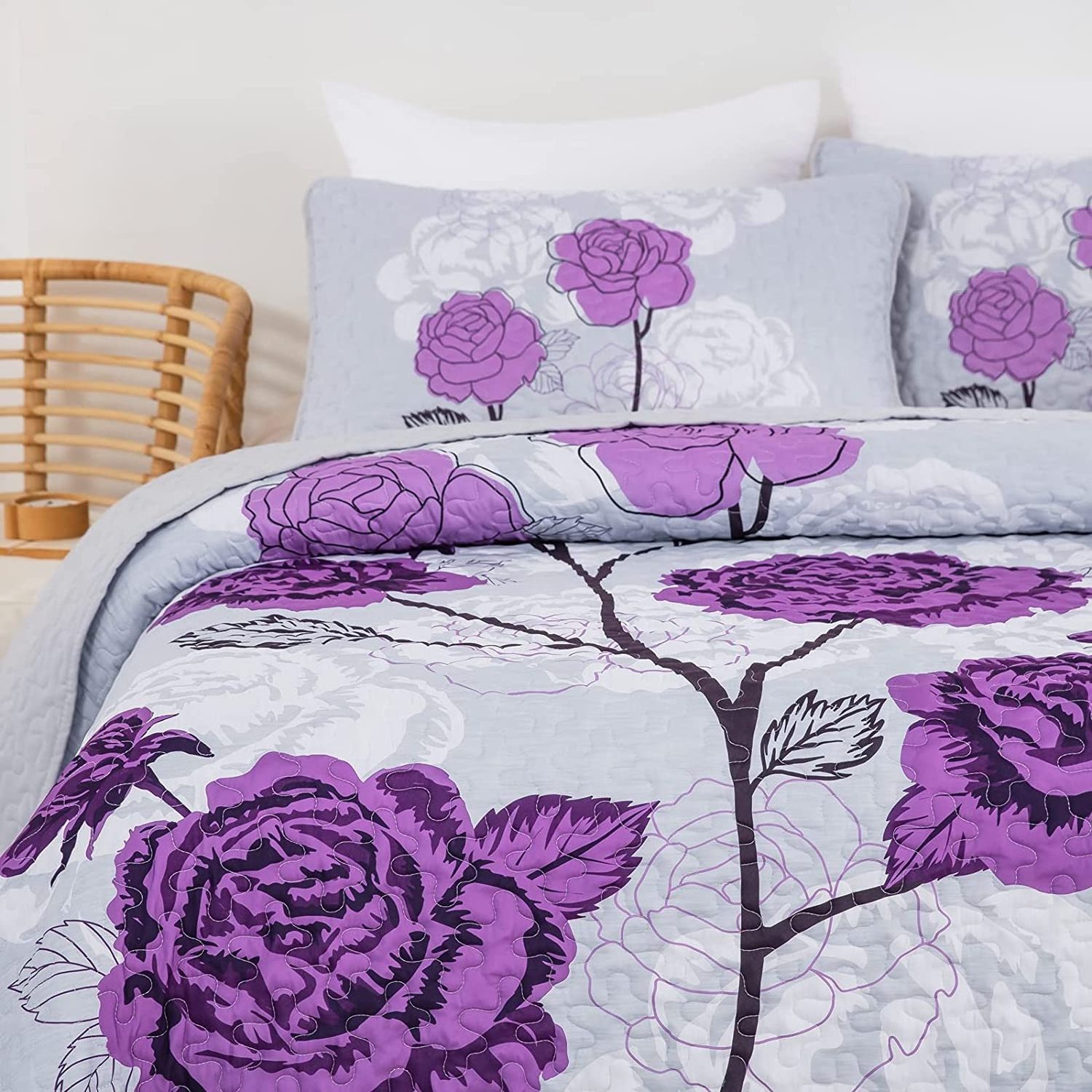 3 Pieces Soft Purple Bedspread King Size Bedding Set Floral Quilt Set King Size for All-Season