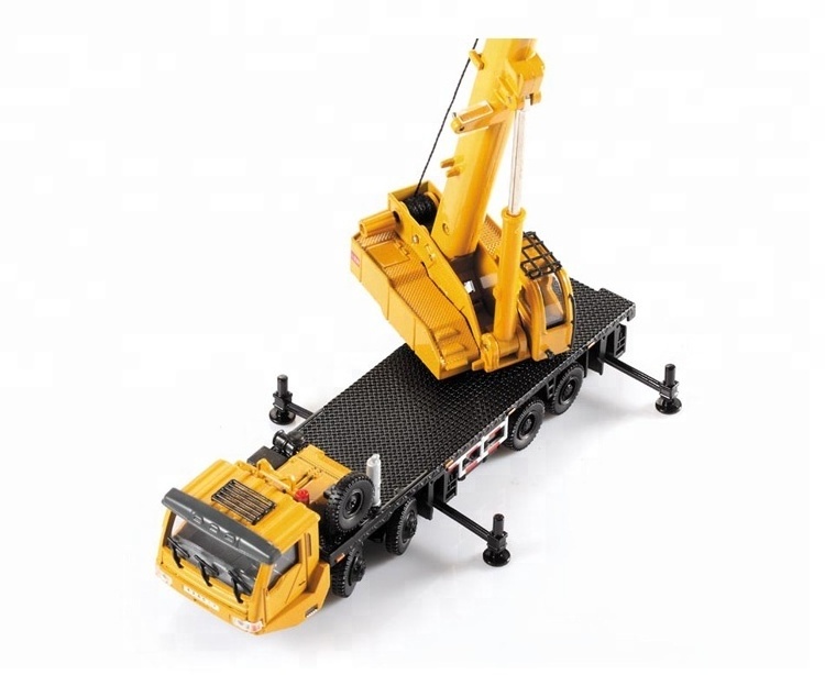 Alloy Diecast Car Simulation model 1:50 Mega Crane construction truck toys