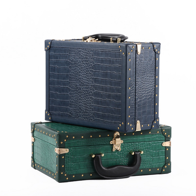 Crocodile luggage set hotsell