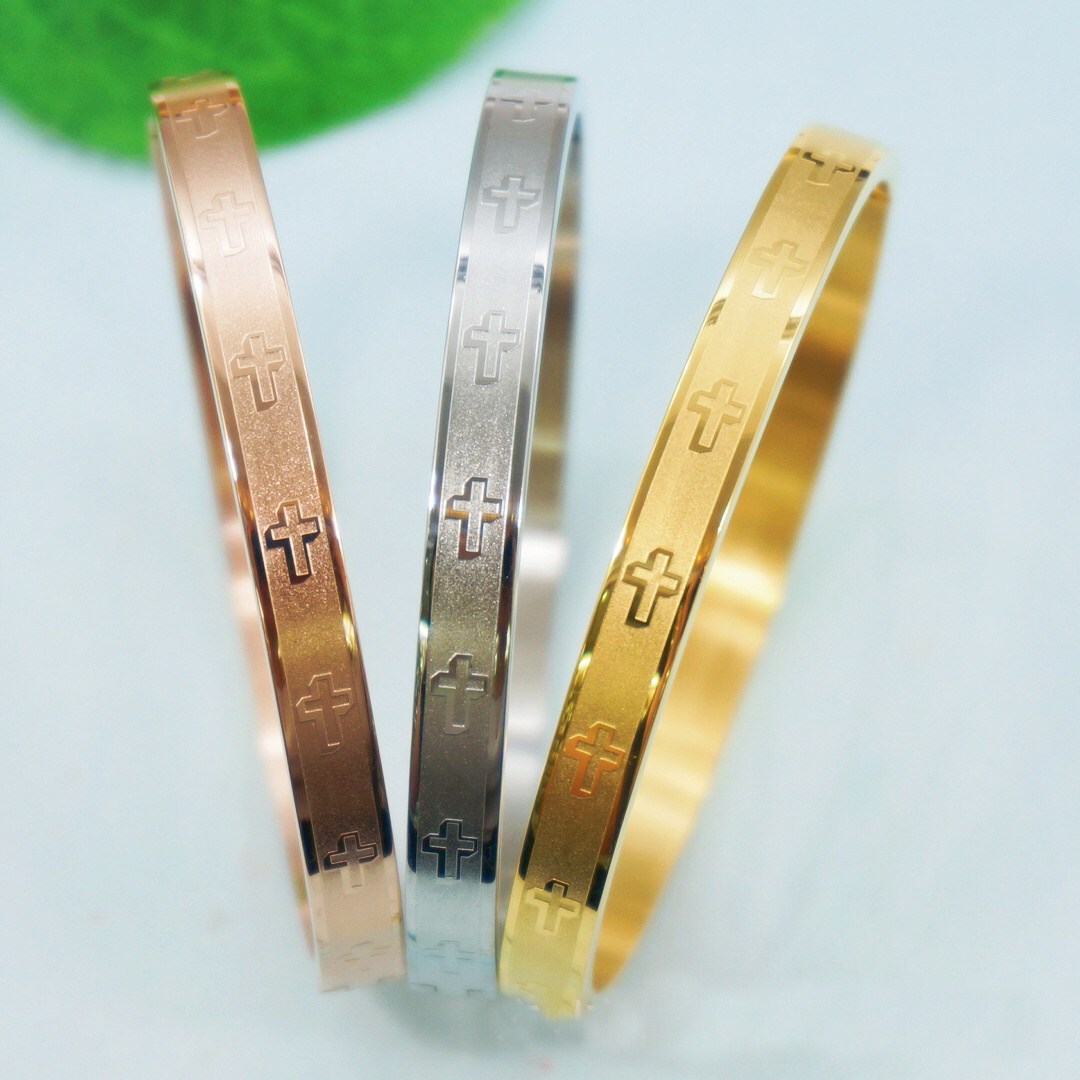 Wholesale gold stainless steel cross bracelet custom jewelry manufacturer 2024