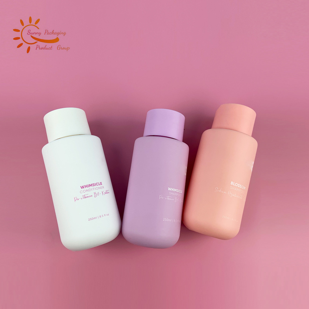 New design custom shampoo bottle 250ml PE plastic squeeze shampoo pink shampoo bottle with disc top