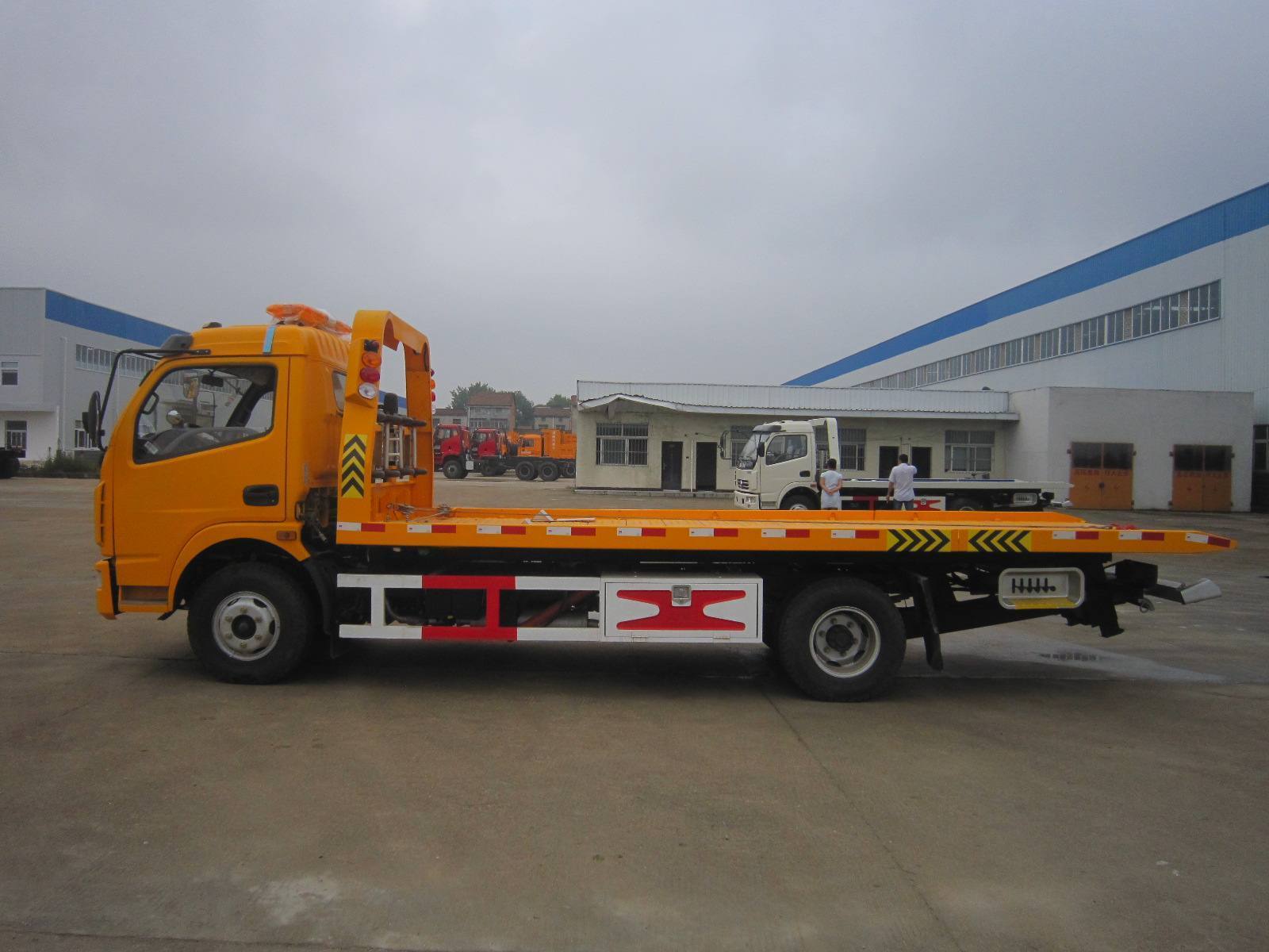 Dongfeng Duolika wrecker truck Yuchai 120HP Euro 3, tow truck wrecker, wrecker body