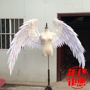 white red cartoon feather angel wings Fashion show Displays wedding shooting props Cosplay game costume Catwalk model wings