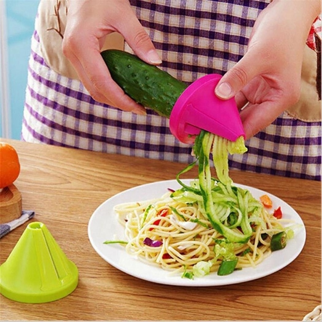 Plastic Kitchen Tools Grater Cutting Gadget Shredder Rotate Cut Machine Carrot Vegetable Chopper Multi Function Slicer