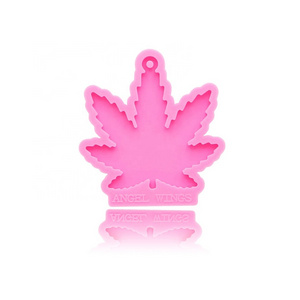 new design shiny maple leaf shaped silicone mold for DIY truck car key   epoxy resin molds keychain jewelry cake mold