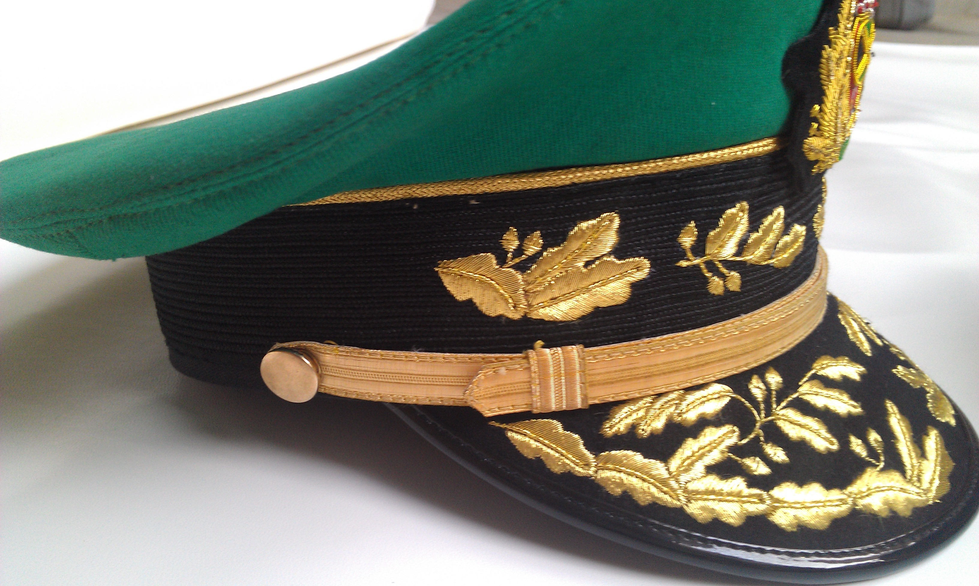 Custom cap badge airline officer uniform captain cap service caps