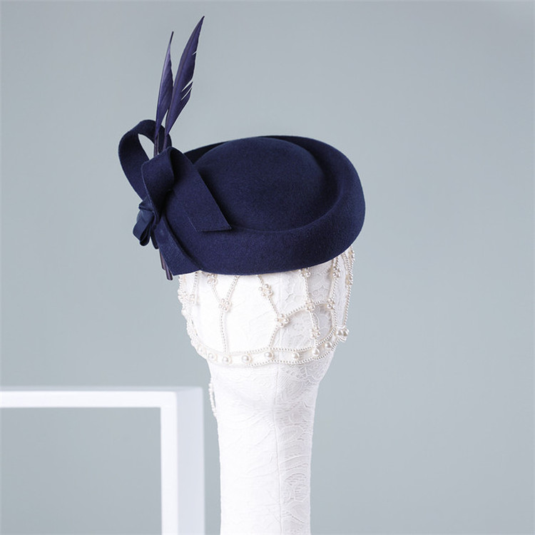 Girls Fashion Autumn Winter Feather Fedora Cap Female British Elegant Aristocratic Fedoras Woolen Hats Lady Formal Wool Hat