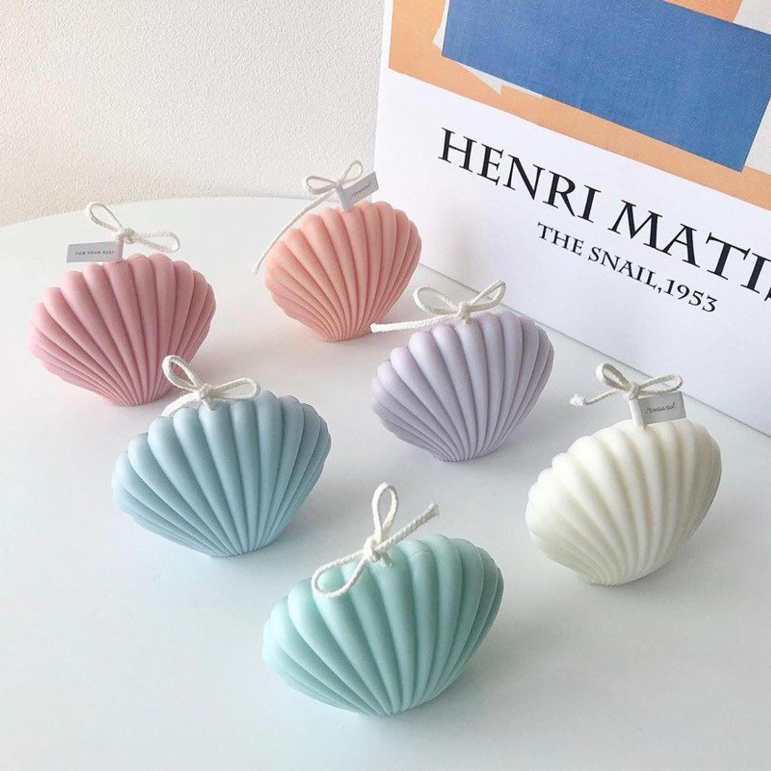 Wholesale Customized Soy Wax Label Logo Shell Shape Scented Sea Shell Candle