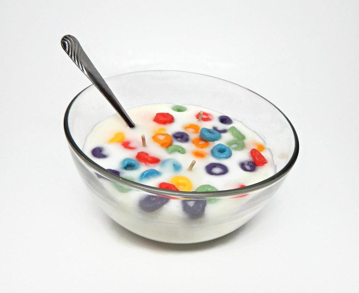 Hot sell handmade scented glass bowl soy wax fruit loops candle cereal candle