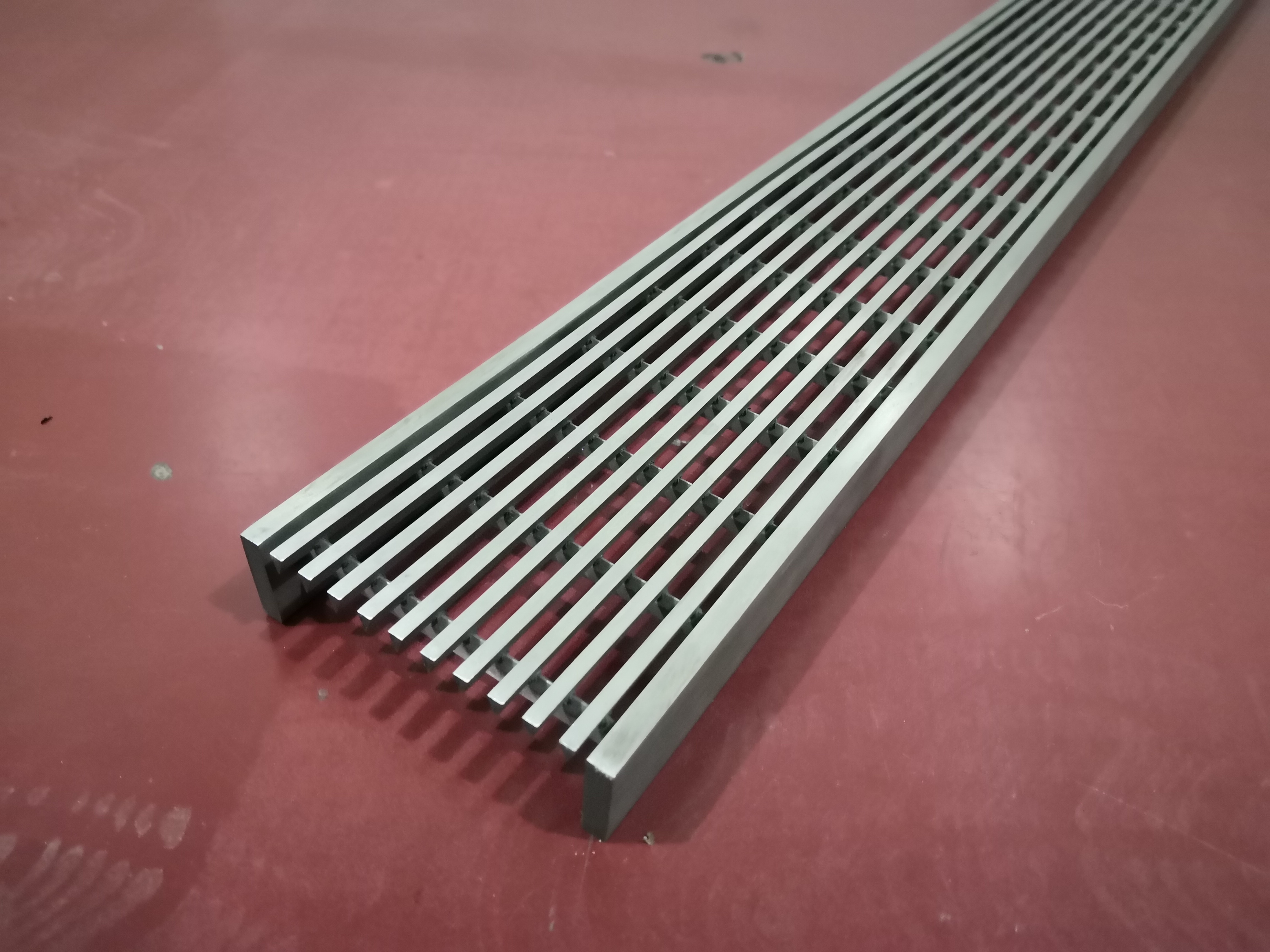 Superdrain Grates for Bathrooms Drainage Pool Swimming Drain Grate