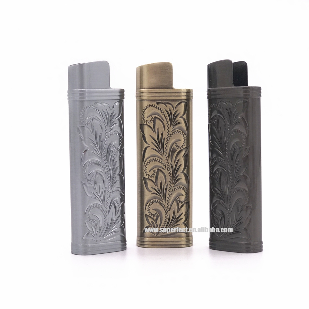 Wholesales Carving Cover Classic Vintage lighter case holder metal lighter sleeve