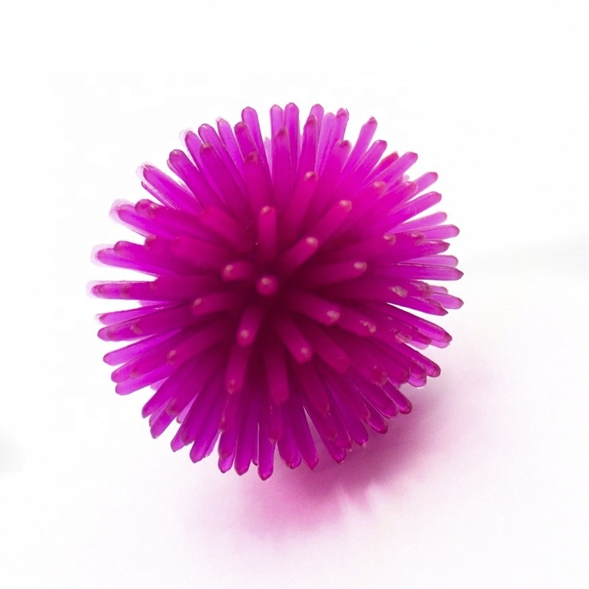 Fashion Small Mini TPR Plastic Spiky Ball Toy Pet Cat Toy Spiky Puffer Ball    5190407-8