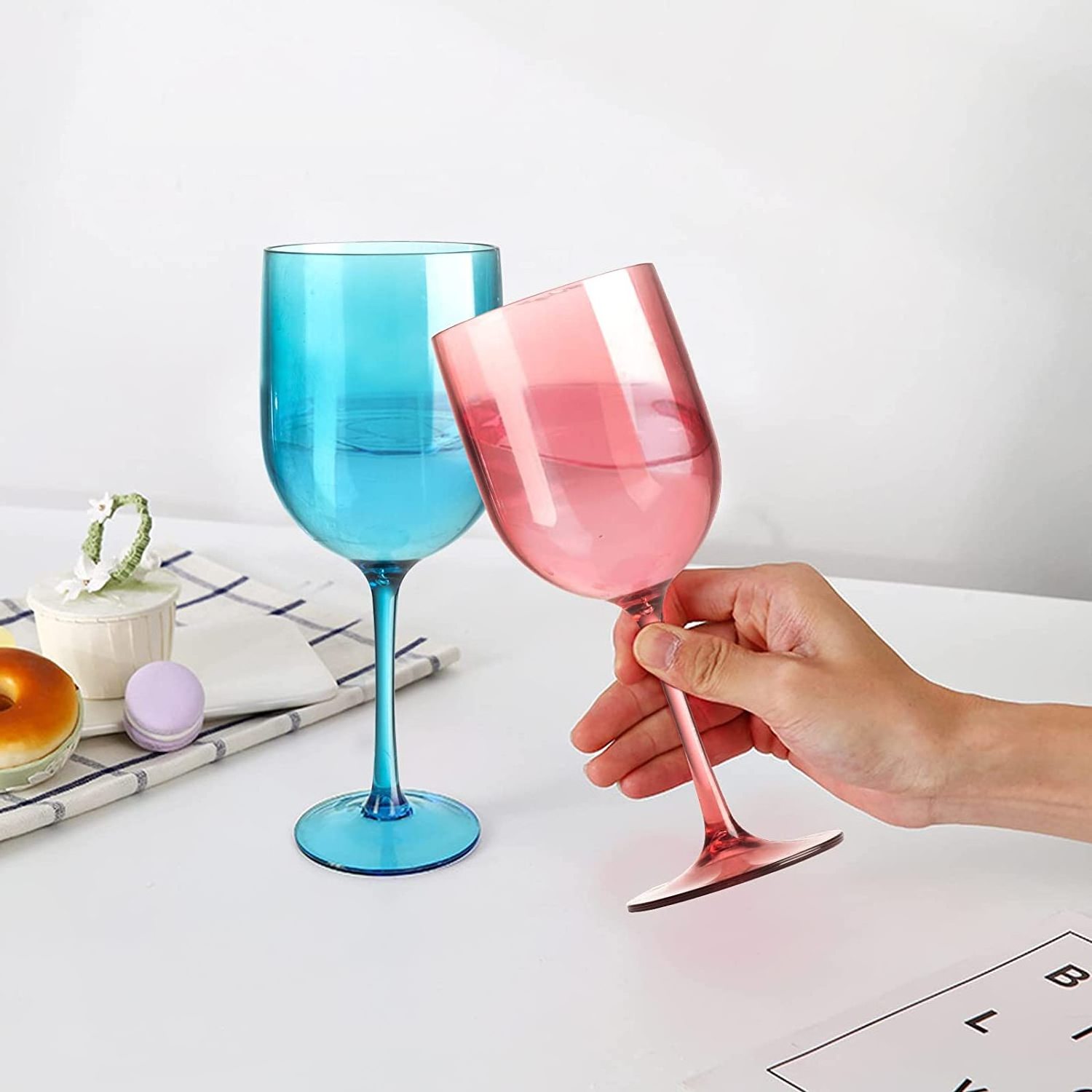 16 Ounce Unbreakable Acrylic Wine Glasses  Plastic Reusable Colored Water Goblets Large Capacity Shatterproof Glassware