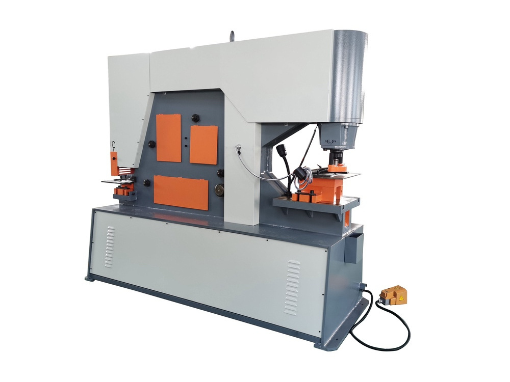 Supertech 2023 High Precision Pneumatic CNC Turret Punching Machine Shearing Machine Metal Worker Metal Shear Ironworker