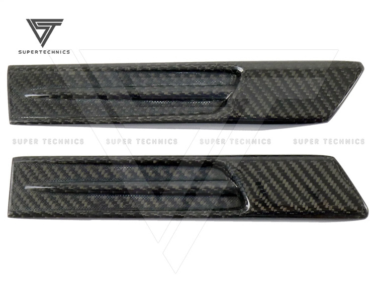 Carbon Fiber Fender Emblem Without Logo For Nissan R35 GTR