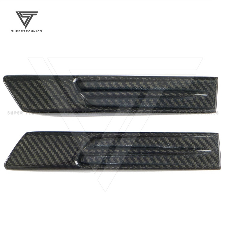 Carbon Fiber Fender Emblem Without Logo For Nissan R35 GTR