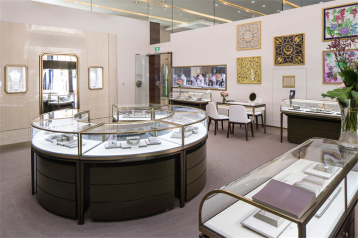 Custom Jewelry Boutique Showcases Retail Jewelry Store Glass Round Counter for Display