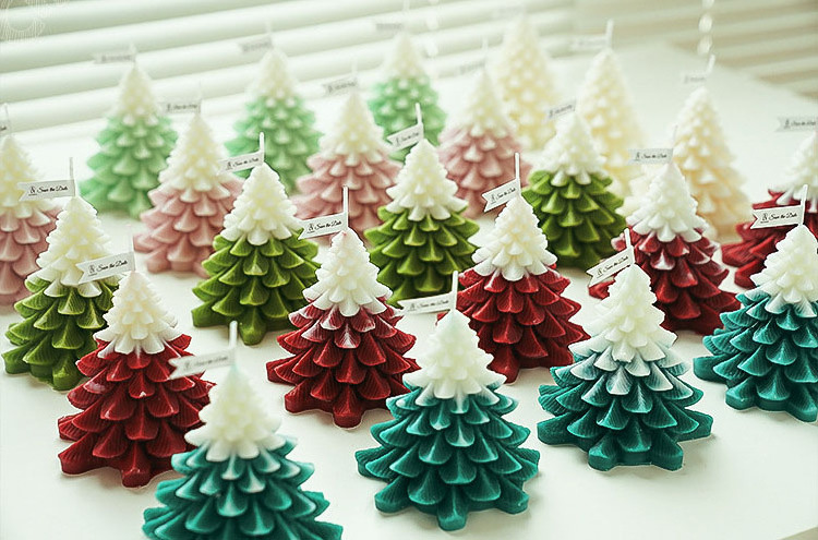 Newest Luxury Green Art Candle Supplies Fragrance Christmas Tree Scented Wax Candles For Home