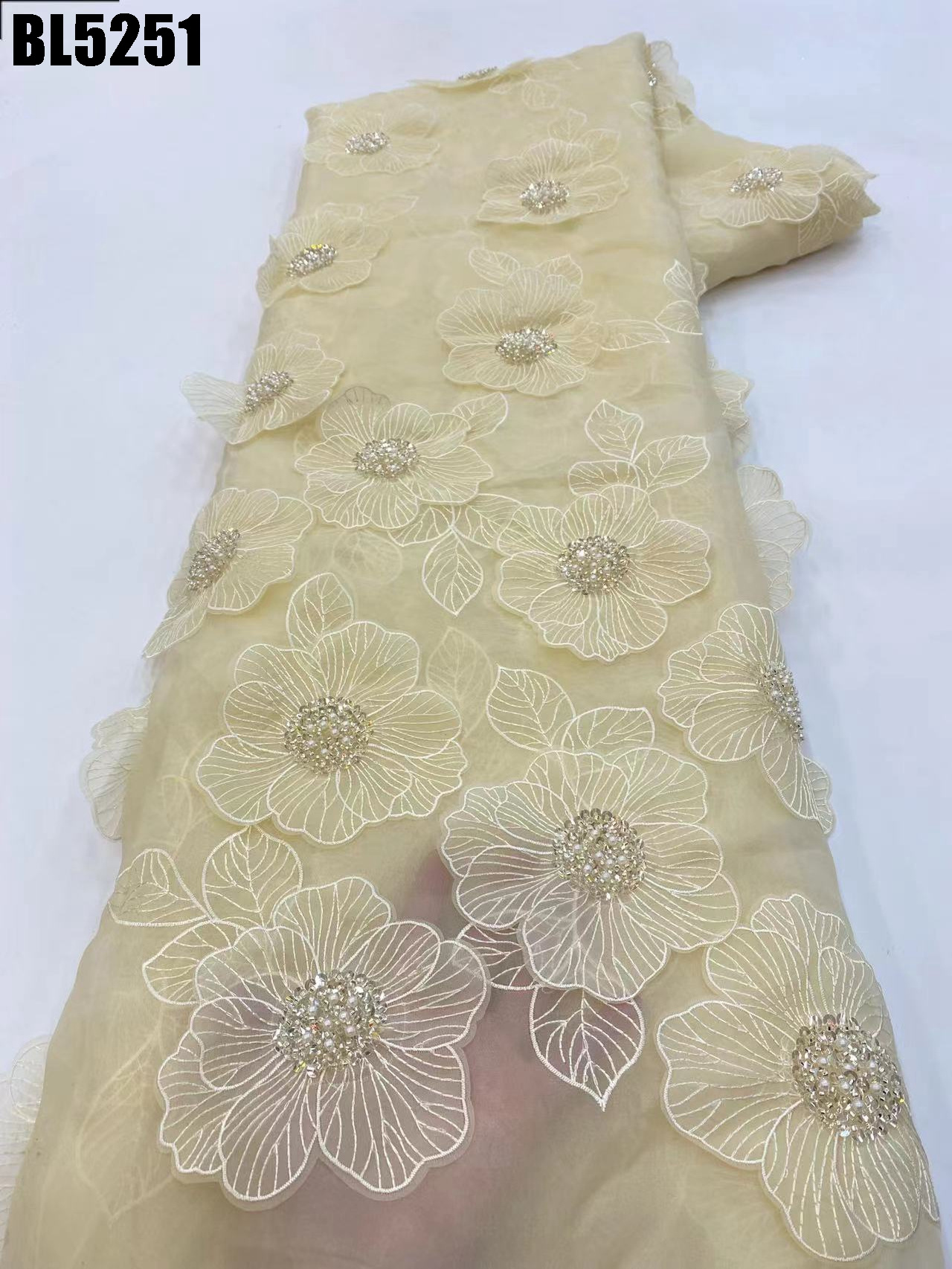 Trendy European Elegant Wedding Dress Fabric Organza French Embroidery Beads 3D Flower Applique Lace Fabric For Bridal Dress