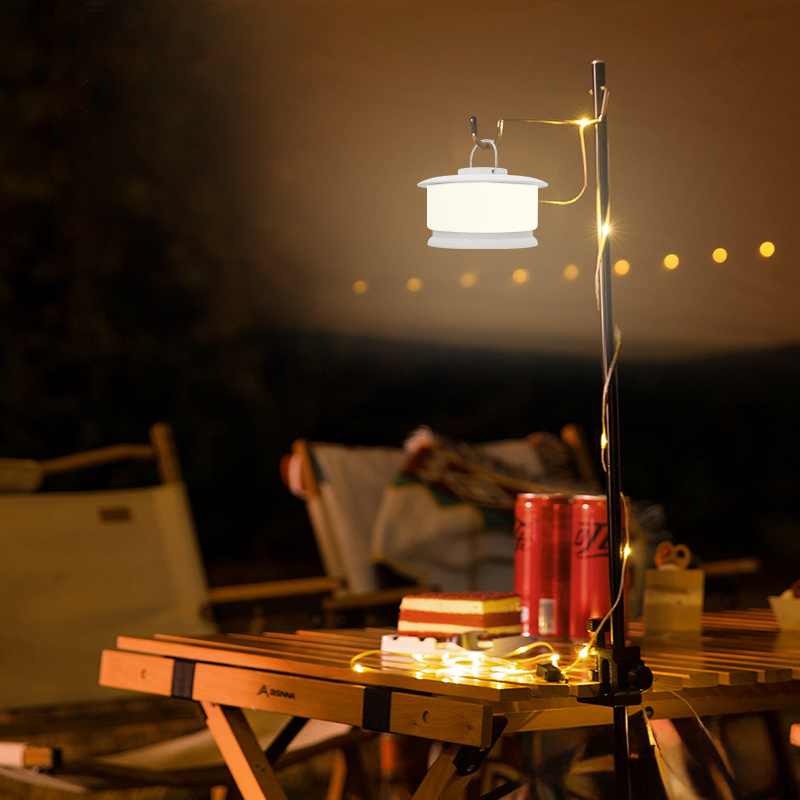 Popular Outdoor Light Decorative Light Camping Lanterns Battery Operated While Camping