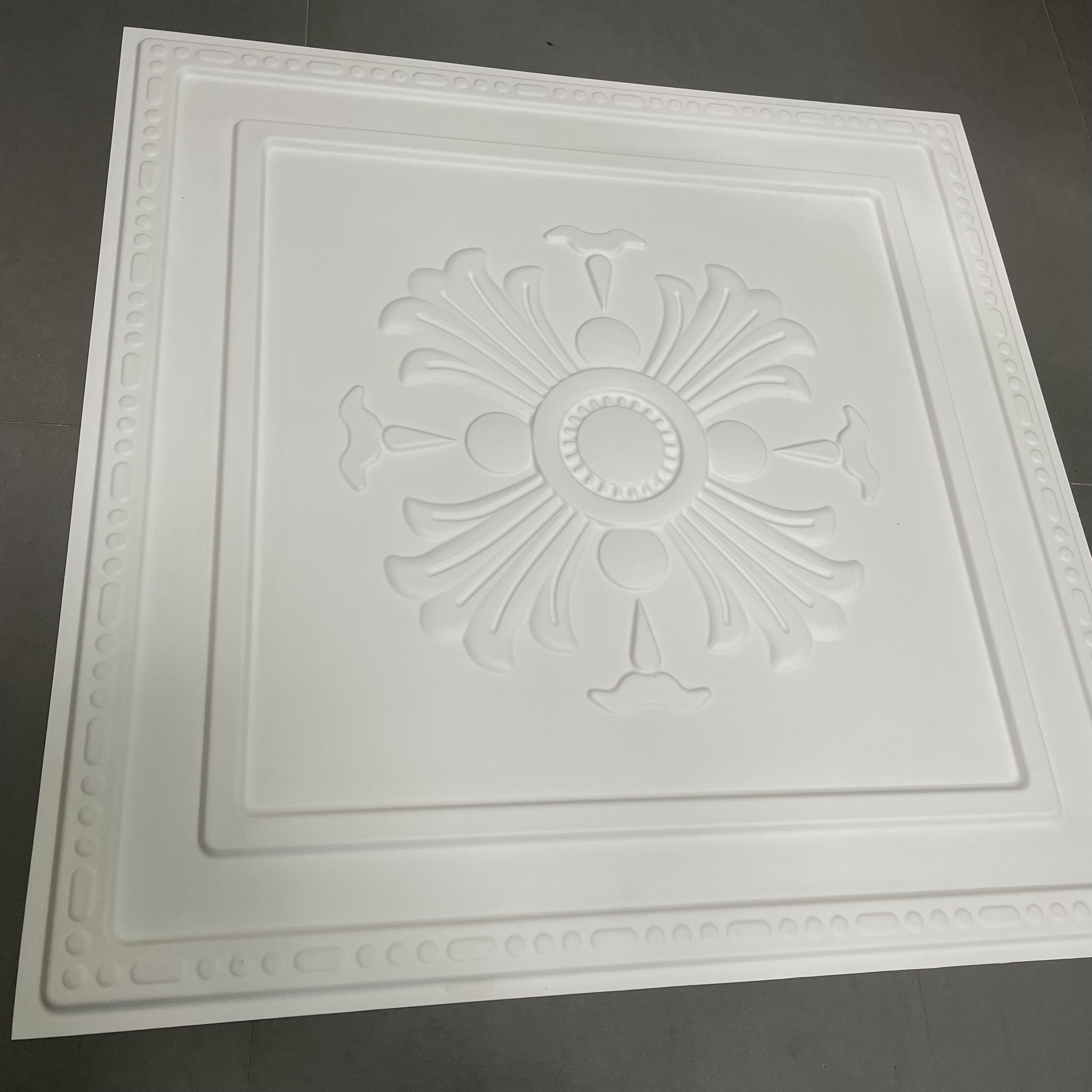 Factory house interior decorative wall panel Waterproof Damp-proof white Cheap 3d pvc Ceiling Tiles