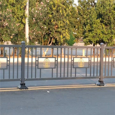 Customized Galvanized metal steel safety concert crowd control road traffic barrier