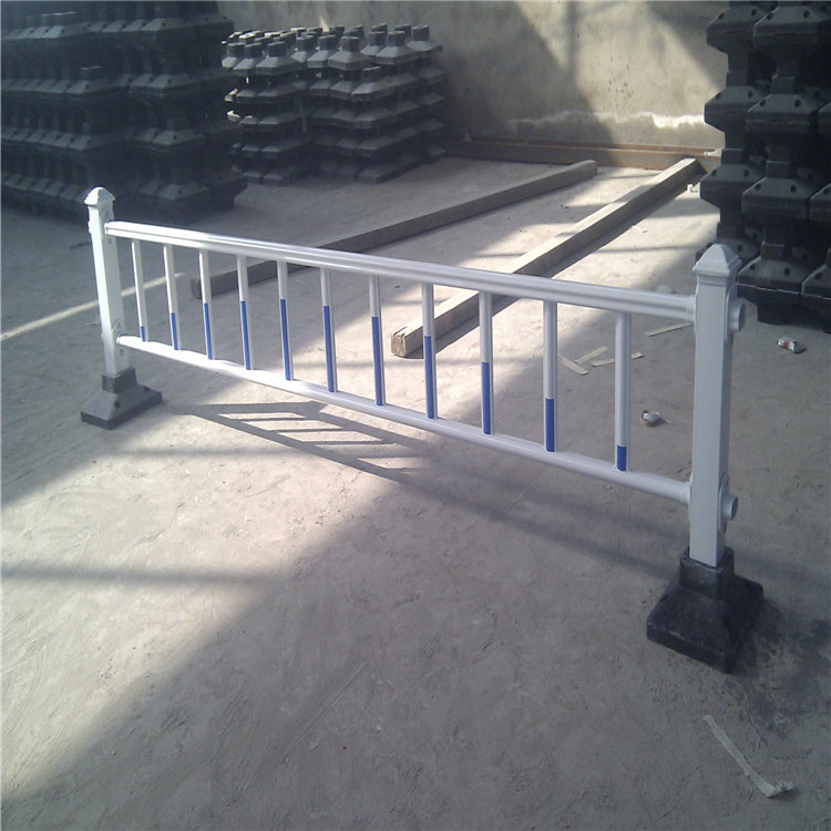 Customized Galvanized metal steel safety concert crowd control road traffic barrier