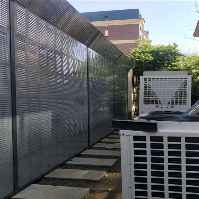 sound barrier fence outdoor