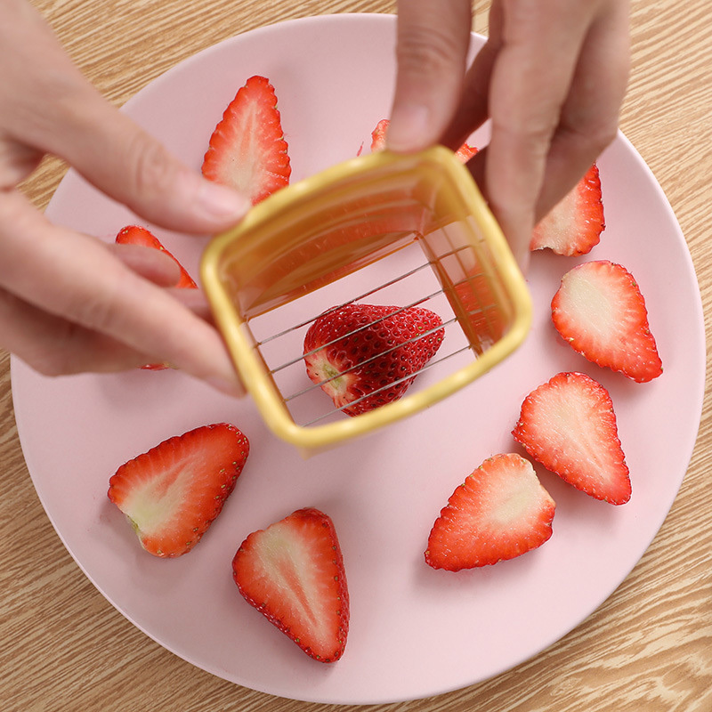 Kitchen Accessories Strawberry Cut Fruit Platter Slicer Strawberry Banana Press Stainless Kiwi Slicer Egg Cutter