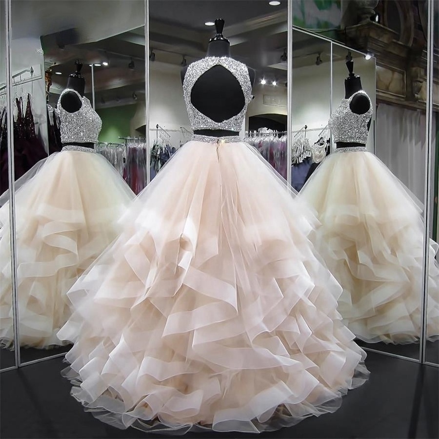 Luxury Crystal Two Pieces Ball Gown Quinceanera Dress O-Neck Beaded Open Back Pageant Gowns Long Tiered Organza Sweet Prom Dress