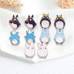 Wholesale Customized Cartoon Anime Soft Pin Metal Hard Enamel Pins With Backing Card