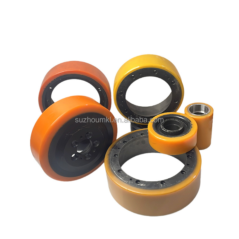 Factory Direct Selling Unique Design Cast Bearing Iron Forklift Outdoor Forklift Caster