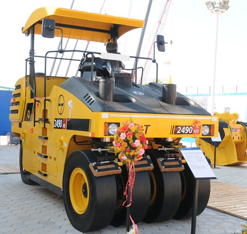 New Top Selling Tyre Road Roller Cheap Pneumatic Good Price On Road Roller