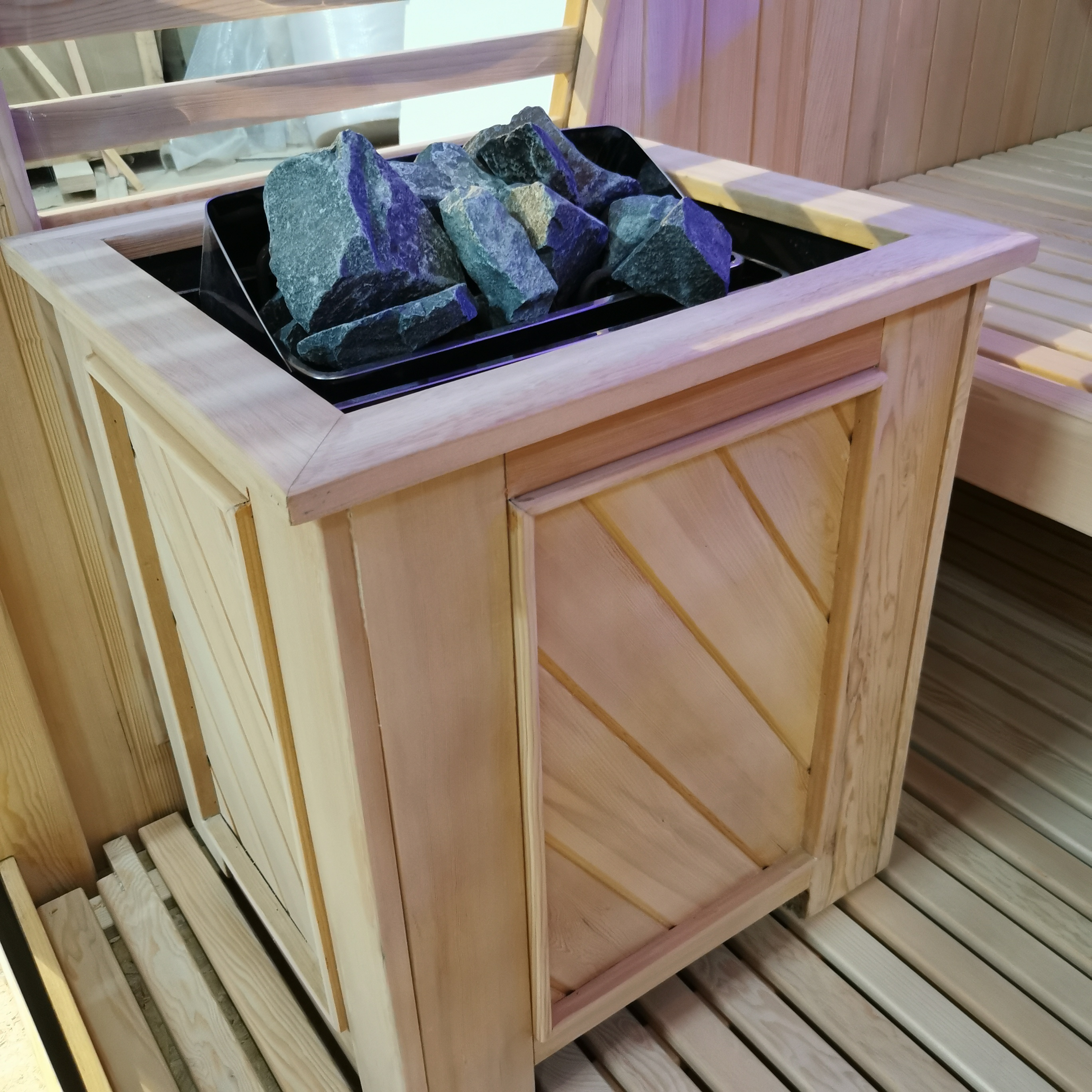 swankia Luxury hemlock wood sauna traditional 6 people  sauna room