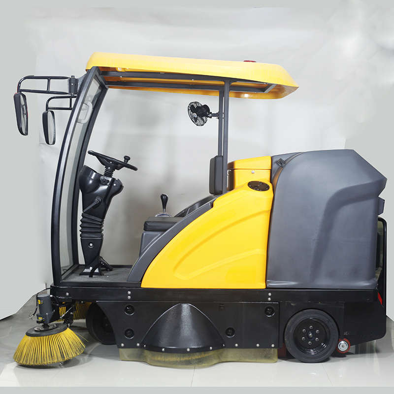 Large Farm City Street Factory Dedicated Semi-Closed  Driving Sweeper