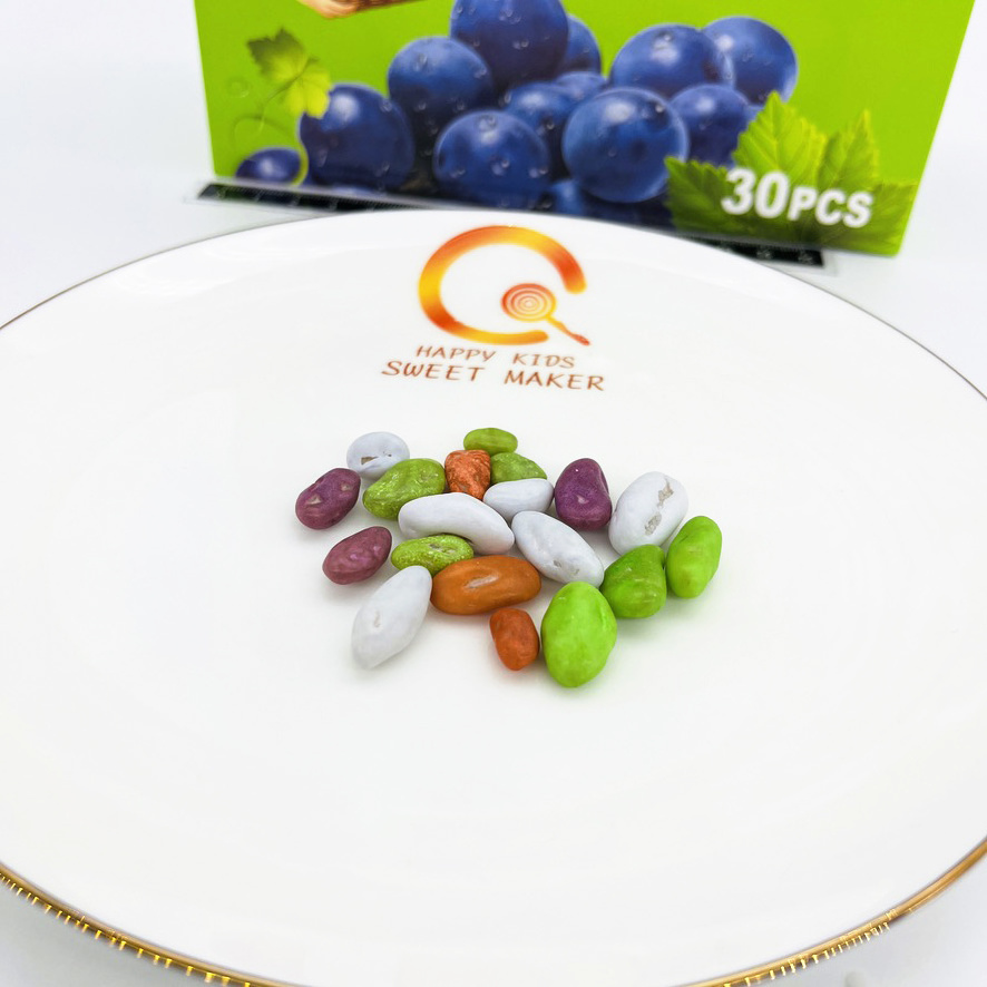 Wholesale 2024 Grape Soft Chewy Candy Grape Sandwich Gummies Grape Purple Snacks Soft Candy Peeling Gummy