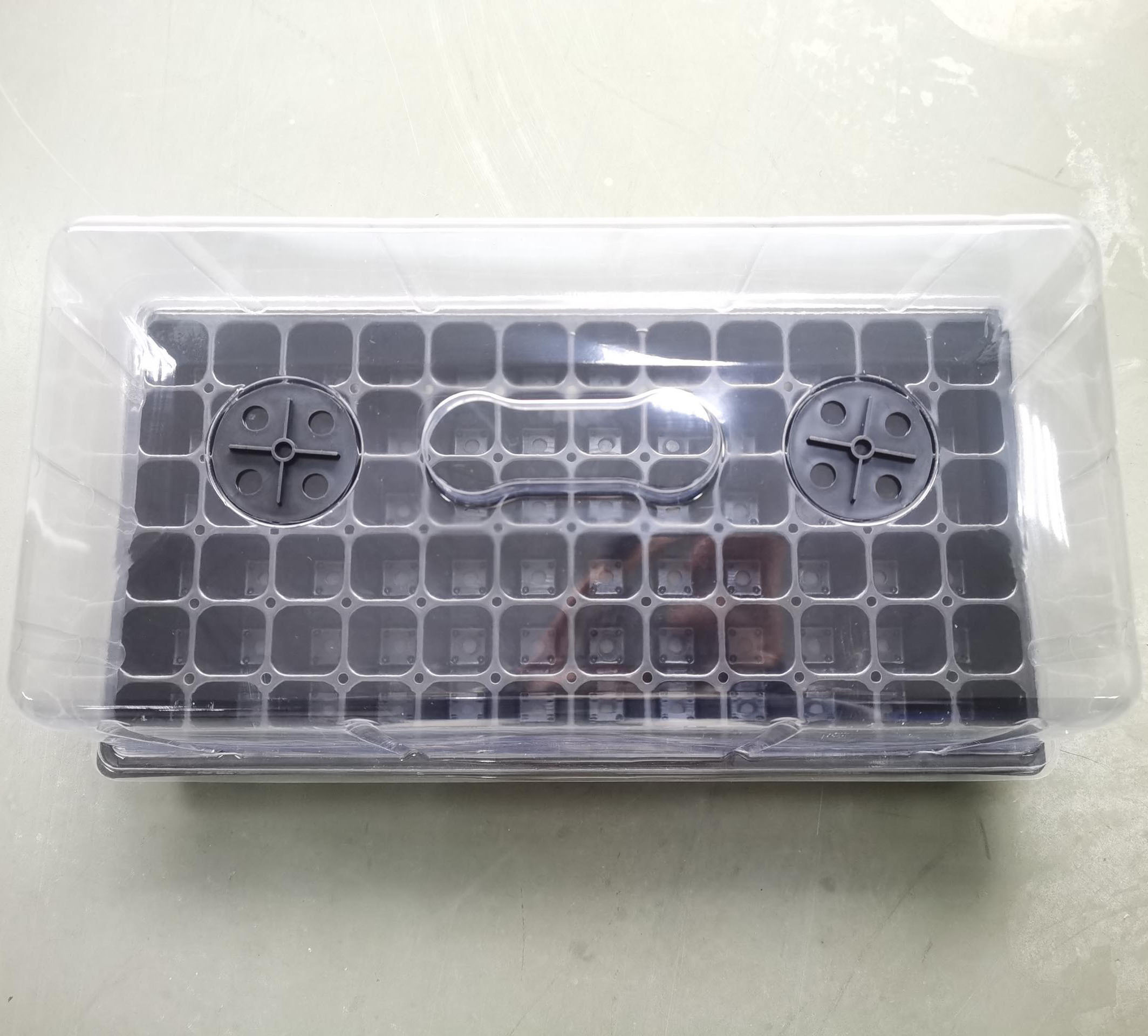 Wholesale custom reusable seedling growing tray, PS/PP/PE  plant germination tray with low moq and good price