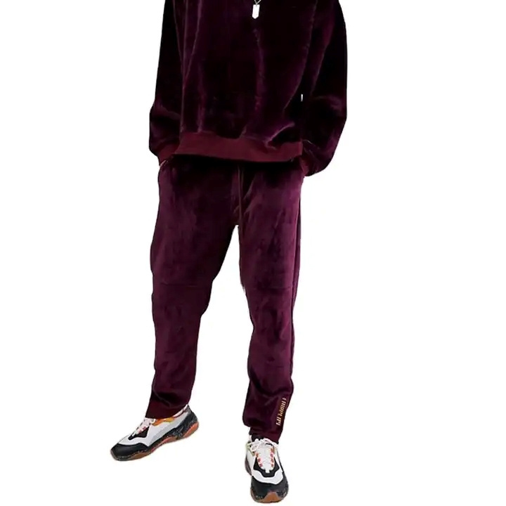 Best Quality Plus Size Slim fit Sweat Suits Maroon Velvet Tracksuit Custom logo bulk Quantity Tracksuit unisex for men.