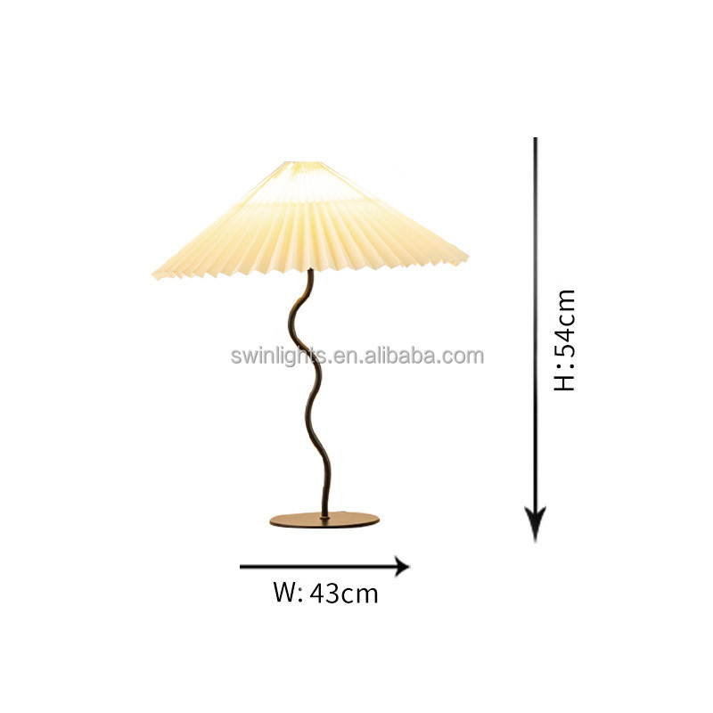 Desk lamp retro pleated umbrella decoration Denmark bedroom bedside table lamp