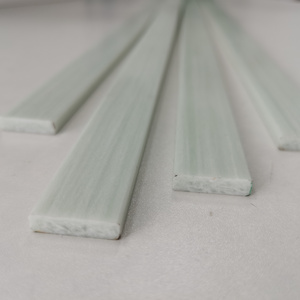 Flexible Insulated Fiberglass Strip Alkali Free Pultruded FRP Flat Bar Fiberglass Batten GRP Epoxy 1 inch Kite Rod for Bow Strip