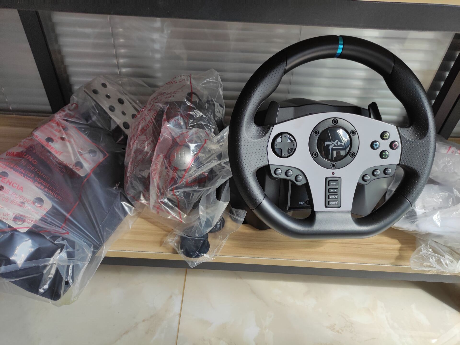 RTS pnx v9 Racing Wheel Dual Motor Feedback Driving for X-box Series X|S/PS3/PS4/PC/x-box game steering wheel facebook