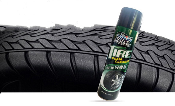 Automobile tire cleaner anti - crack anti - aging brightening decontamination foam Car tire cleaner